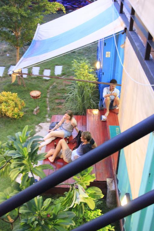 Wh Hostel Бангкок Екстер'єр фото